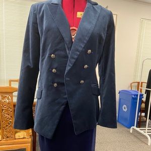 White House Black Market - Velvett Trophy